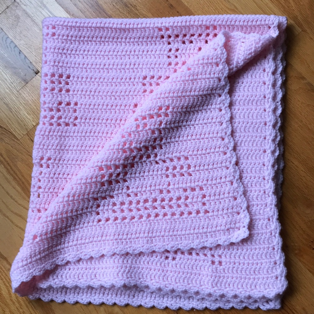 Hand knit pink baby blanket - BRAND NEW!